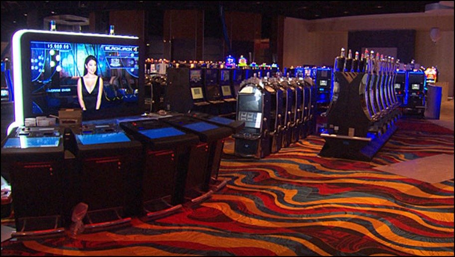 Plainridge Park Casino Massachusetts Opens